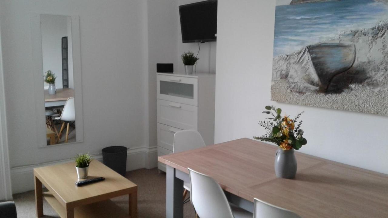 Azzule - Tynemouth Appartement Buitenkant foto